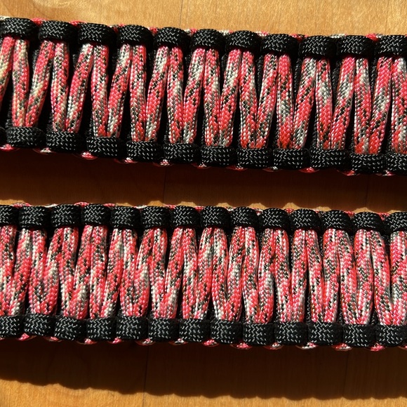 Paracord Belt | Black with Hues of Pink | REALTREE Silver Buckle | Size 36 / M/L - Picture 16 of 17